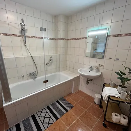 Der Gruene Fuerst 2 *