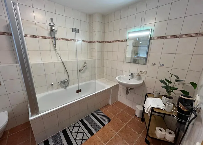 Der Gruene Fuerst 2 *